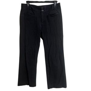 624. Anthropologie “The essential crop flare” black size 8